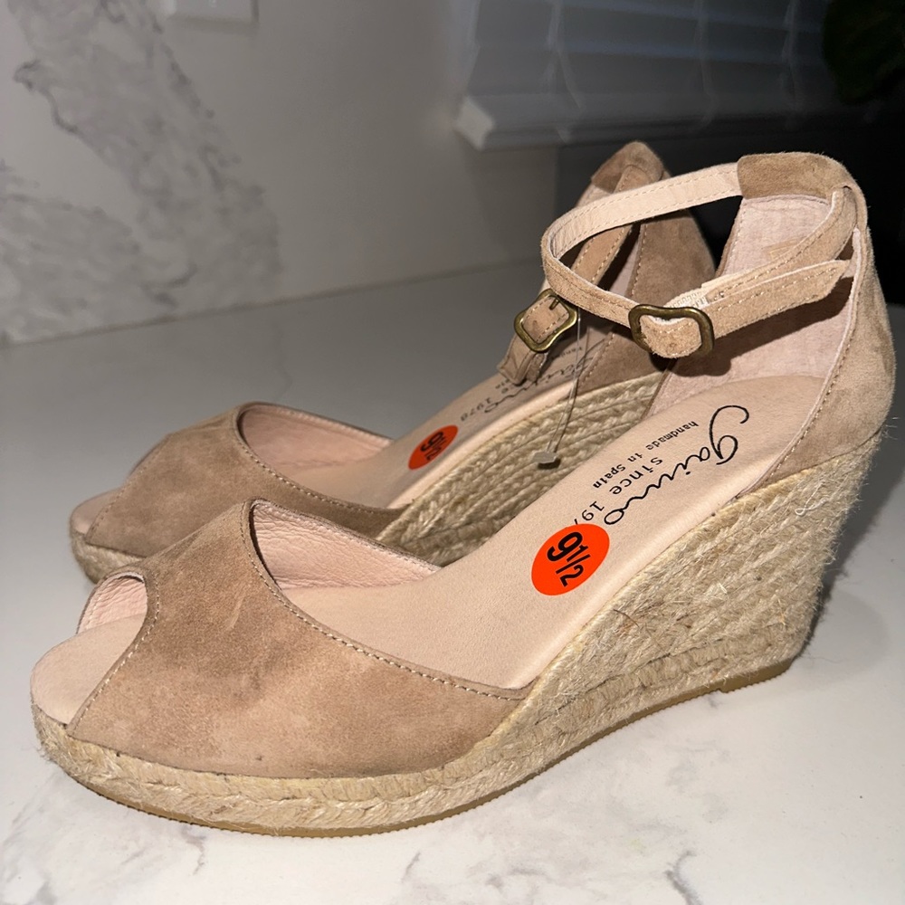Gaimo Peep Toe Espadrilles Platform Wedge size 9.5